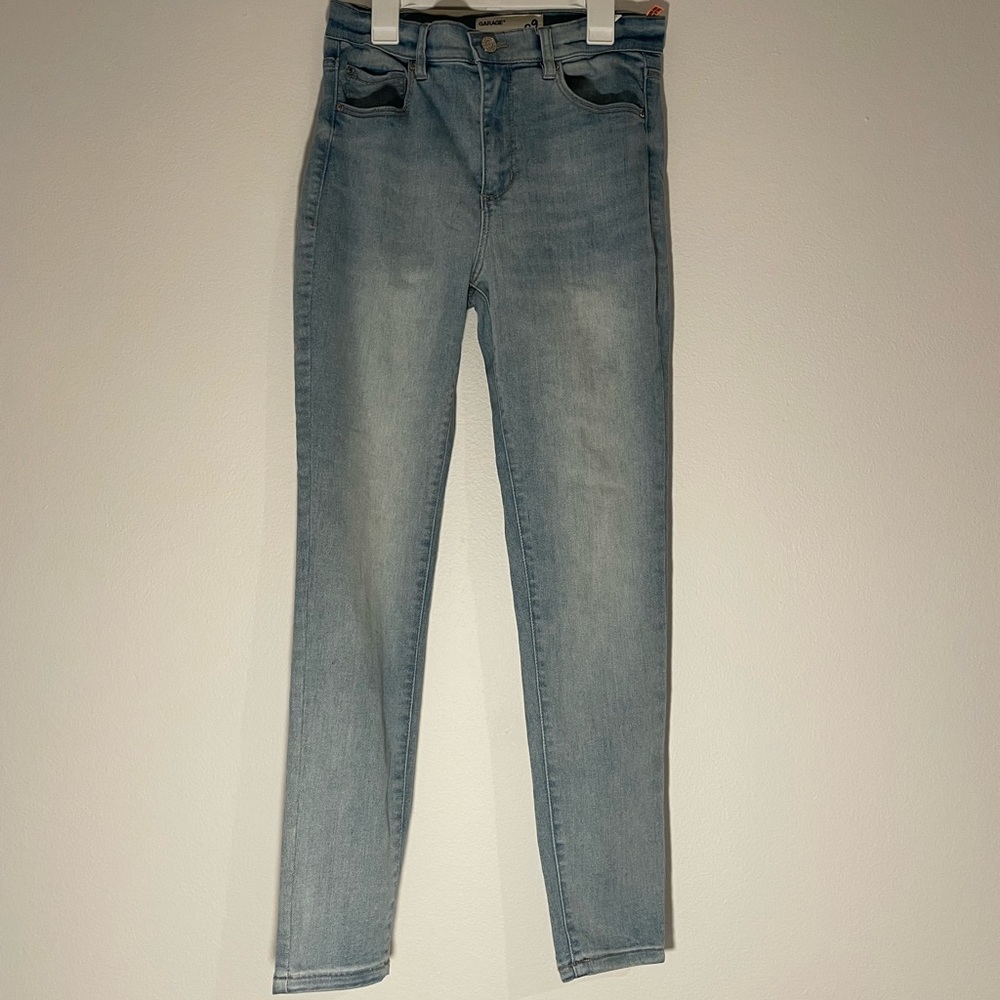 Light wash Garage skinny jeans